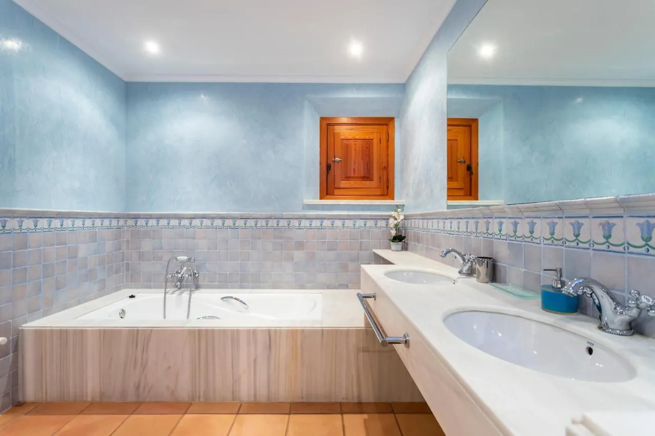 Holiday home Villa Circe Fornalutx